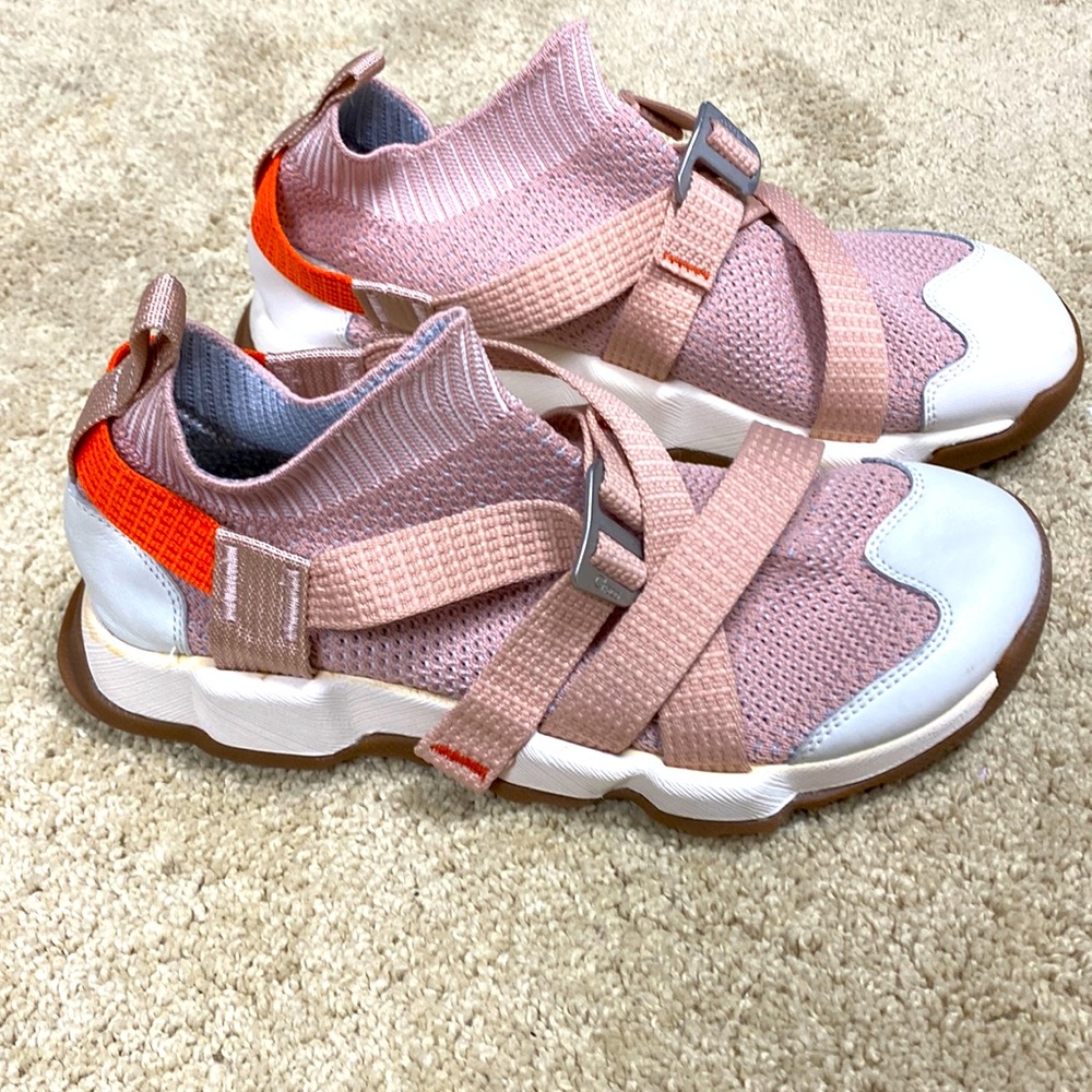 Chaco Women's Z/Ronin Casual Shoes - Rose size 7